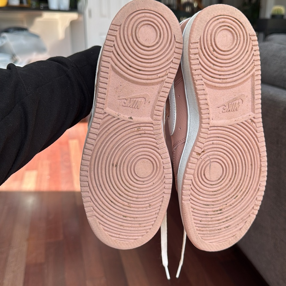 Rose Whisper Nike Court Visions - Picture 2 of 3